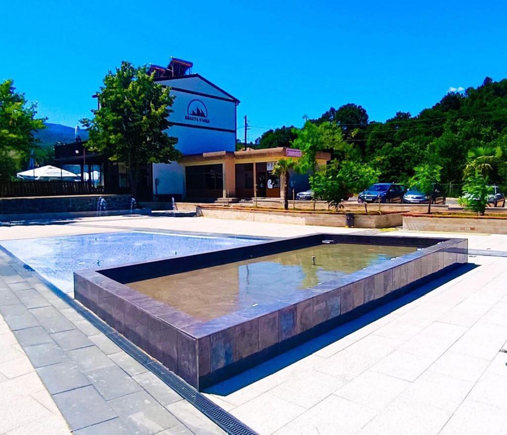 Бялата Къща Hotel Kirkovo  Kültér fotó