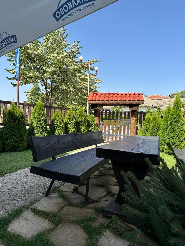 Бялата Къща Hotel Kirkovo  Kültér fotó