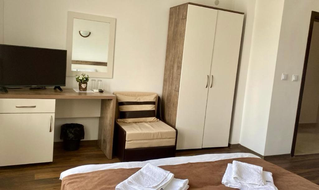 Бялата Къща Hotel Kirkovo  Kültér fotó